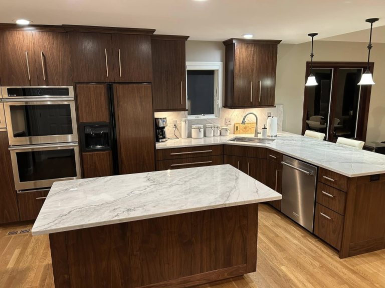 Quartzite countertop kitchen